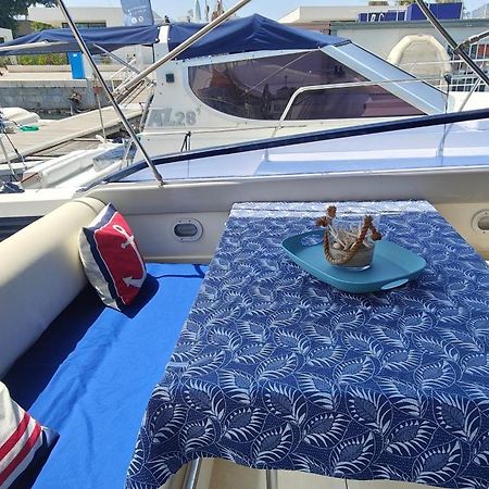 Desire Charming House Boat Hotel Palermo Buitenkant foto